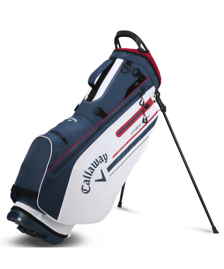 Callaway Bärbag Chev Dry 2024 Vit/Marinblå/Röd i gruppen Bagar / Bärbagar hos Dimbo Golf AB (1411122-5124178)