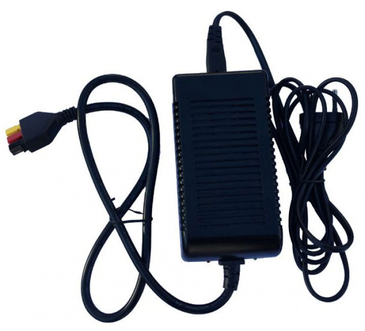 Powa Kaddy Batteriladdare FW 3/5/7 PK07200 (svart/röd/gul) i gruppen Golfverkstad / Reservdel Golfvagn / PowaKaddy Reservdelar hos Dimbo Golf AB (2081030)
