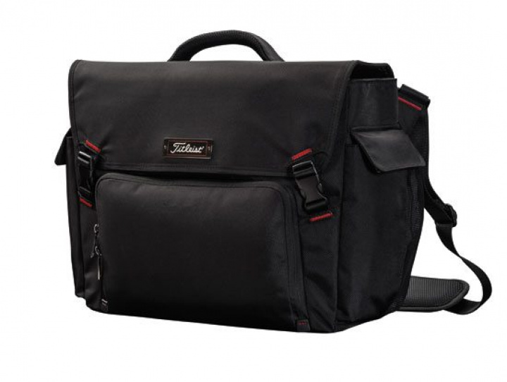 Titleist Pro Collection Messenger bag i gruppen Tillbehör / Golftillbehör / Väskor / Datorväska hos Dimbo Golf AB (3201010)