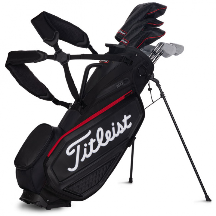 Titleist Bärbag Premium Jet Black i gruppen Bagar / Bärbagar hos Dimbo Golf AB (3211044-647500)
