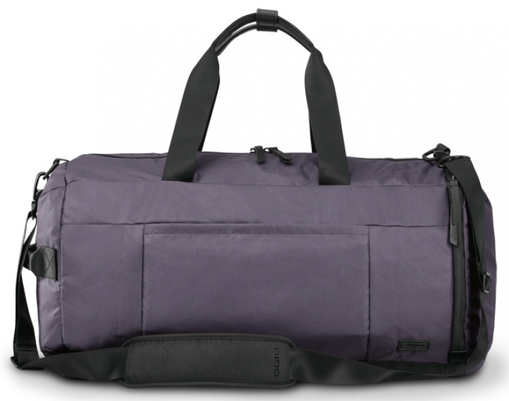 Ogio XIX Duffel Smoke i gruppen Tillbehör / Golftillbehör / Väskor / Sportbagar hos Dimbo Golf AB (3901033-90)