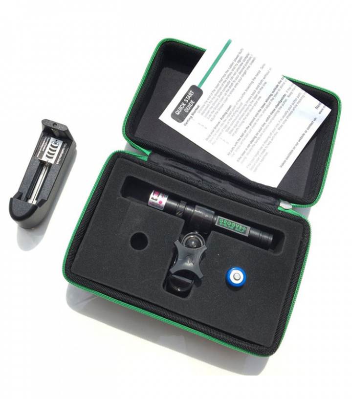 EyeLine Groove Lasersystem Grön för putträning i gruppen Elektronik / Träningshjälpmedel hos Dimbo Golf AB (4081014-168A)