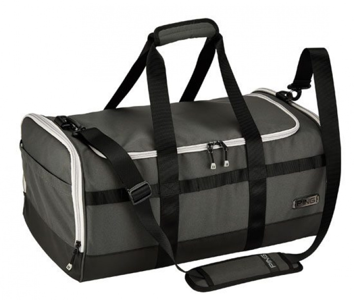 Ping Väska Duffel Bag i gruppen Tillbehör / Golftillbehör / Väskor / Sportbagar hos Dimbo Golf AB (4501016)