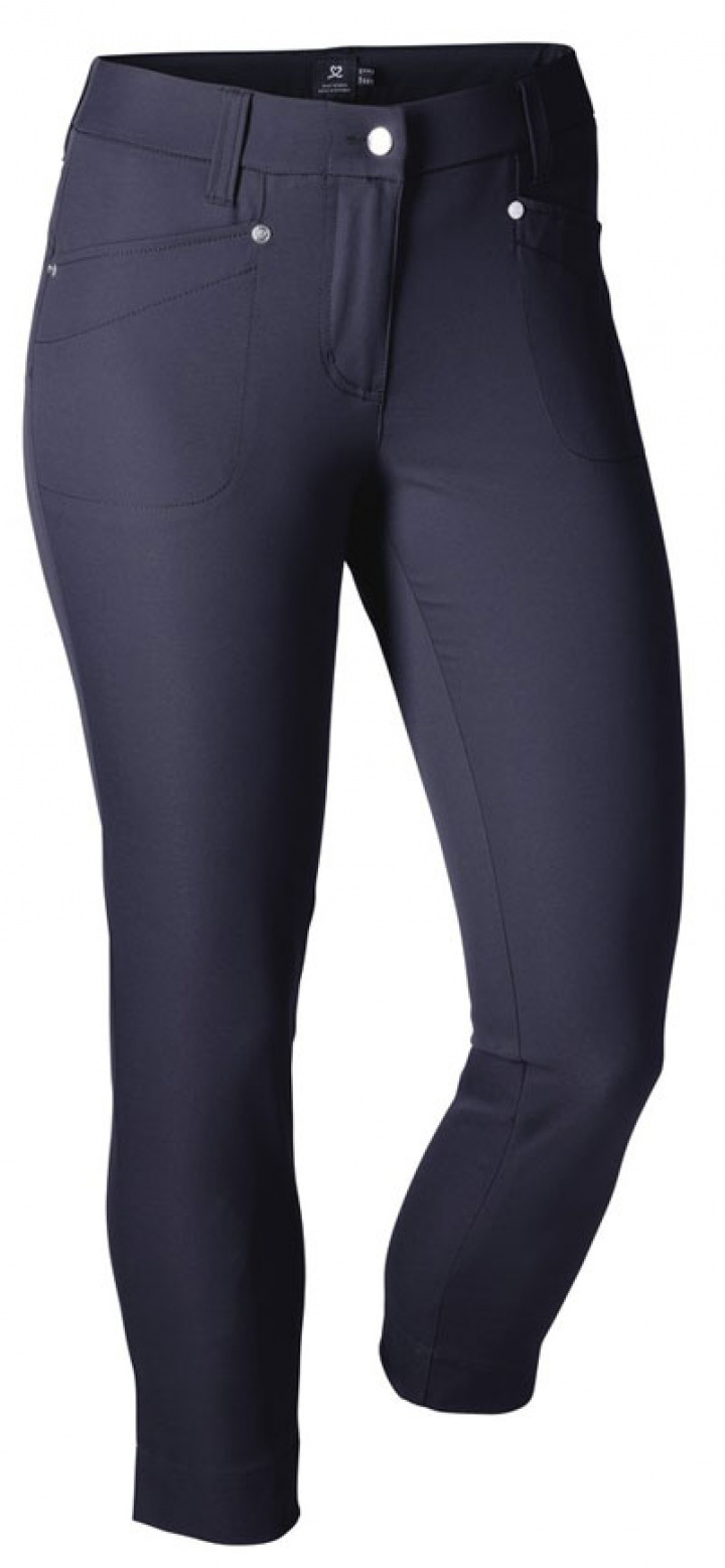 Daily Sports Capri Lyric High Water 94 cm 001263 Marinblå i gruppen Kläder / Damkläder / CAPRIBYXOR / Daily Sports Capri hos Dimbo Golf AB (6020016-59036r)