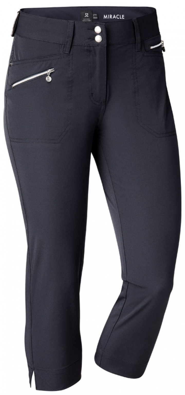Daily Sports Capri Miracle High Water 84 cm 001218 Marinblå i gruppen Kläder / Damkläder / CAPRIBYXOR hos Dimbo Golf AB (6020018-59036r)